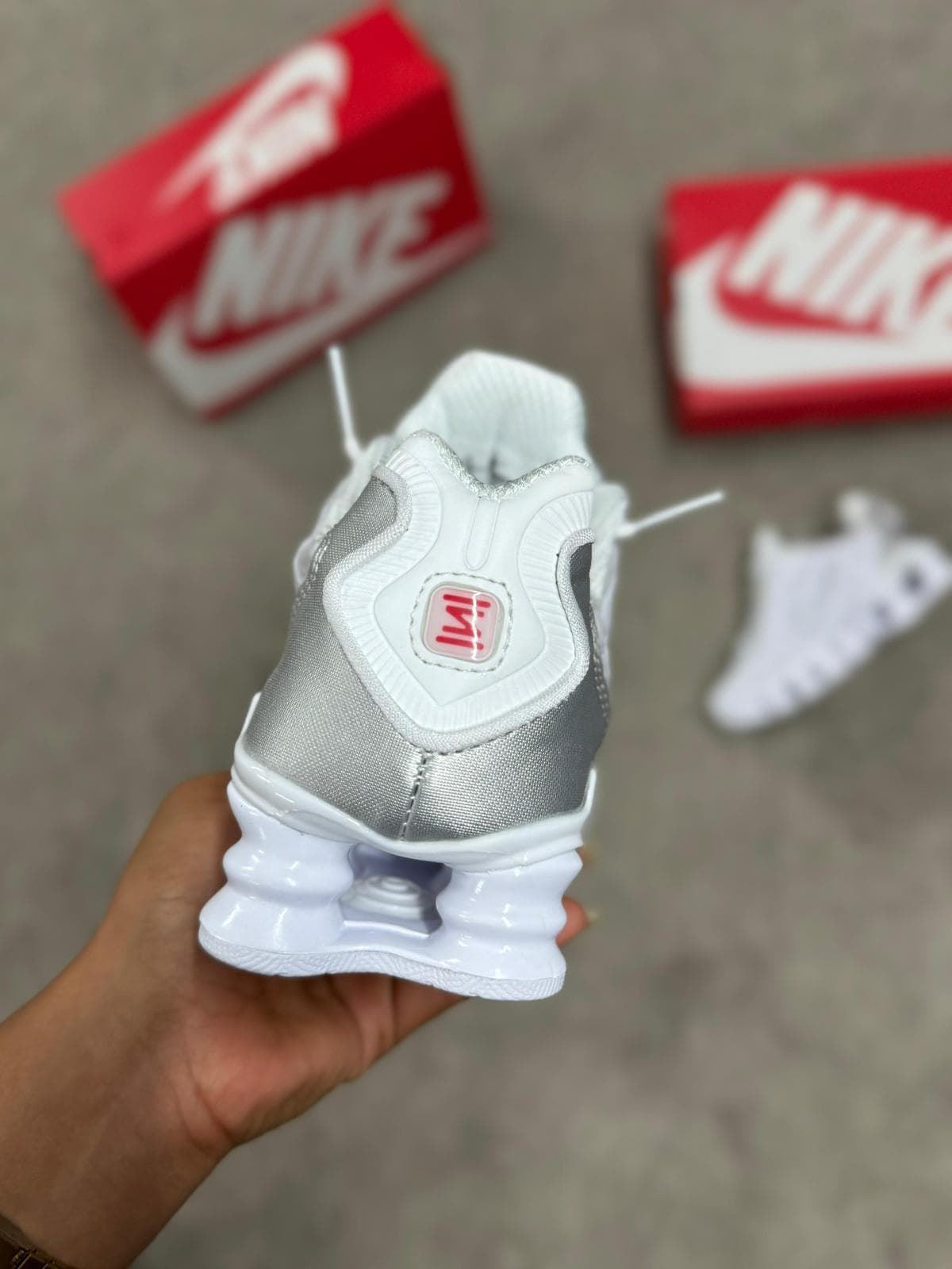 Nike shox blancas